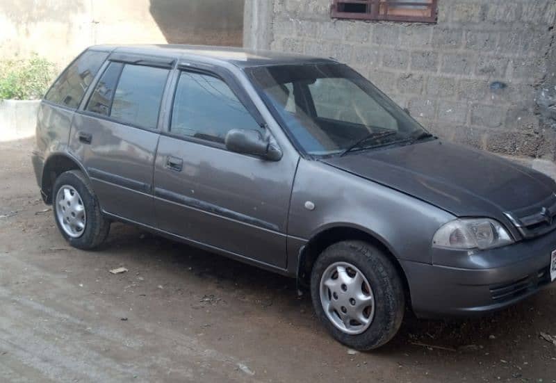 My Suzuki cultus vxr home used car. good condition. urgent sale 4