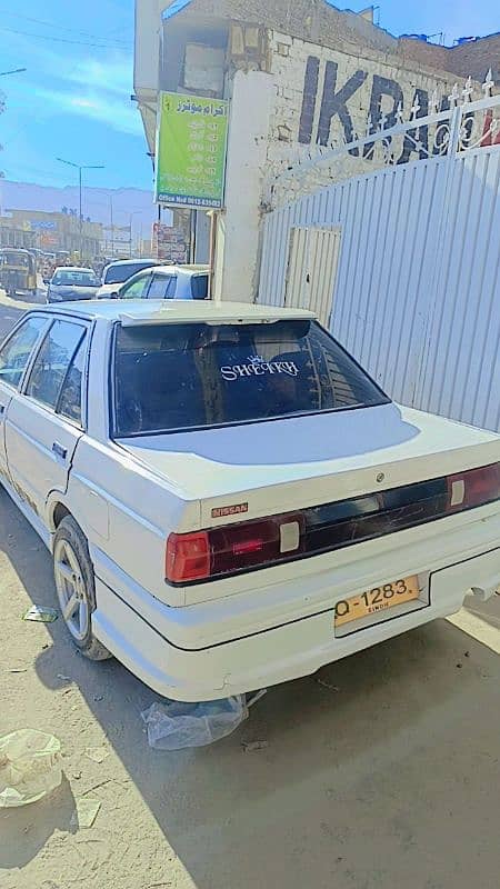 Nissan Sunny 1999 Automatic 3