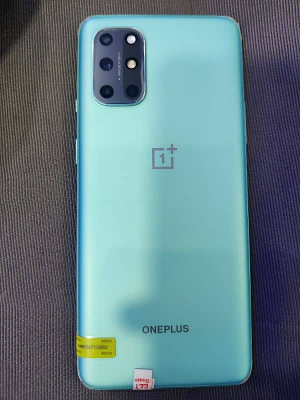 One plus 8t  12/256 0