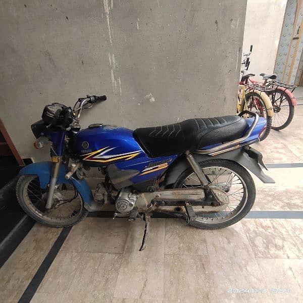 Yamaha Junoon Motorcycle 4 stroke 100 CC 0