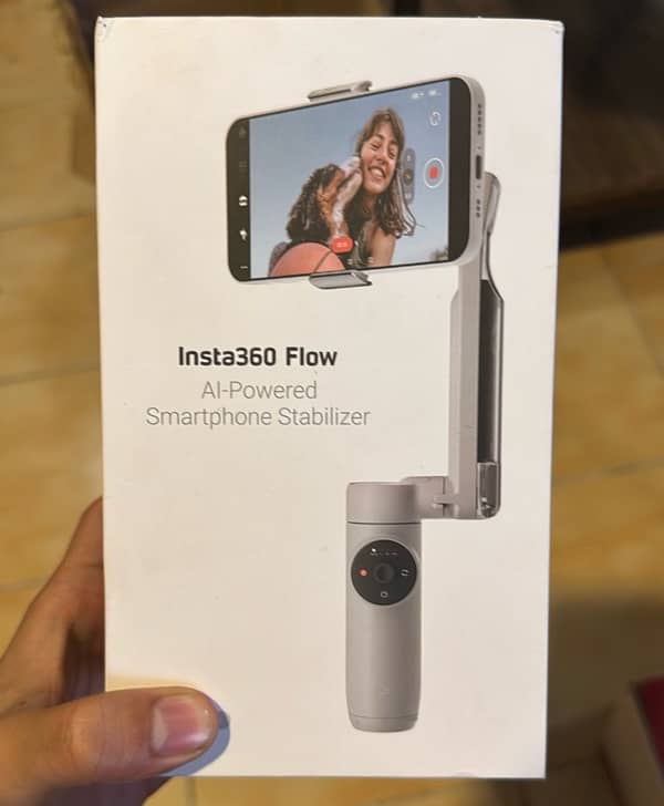 Insta 360 Flow-Smartphone Gimble (Brand New) Just Box Open 0