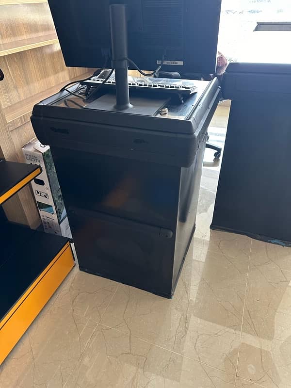 CASH COUNTER (steel) FOR SALE 4