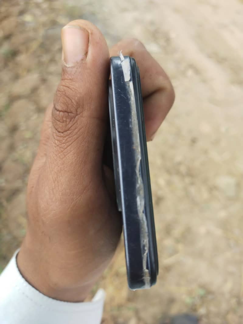 Infinix smart 8pro 7