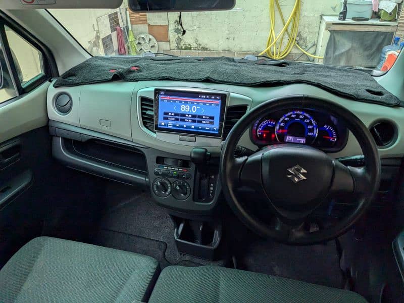 Suzuki Wagon R 2015 6