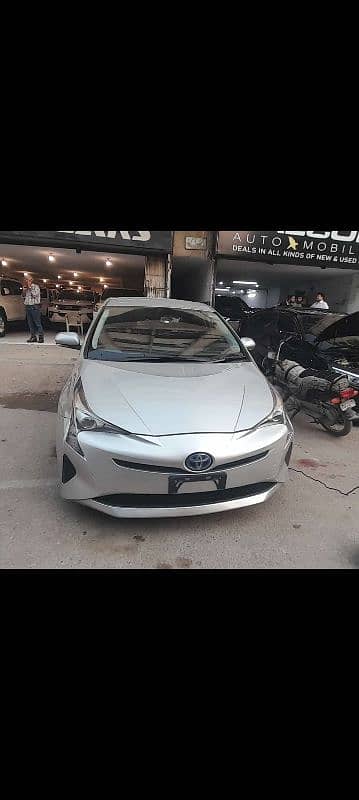 Toyota Prius 2018 0