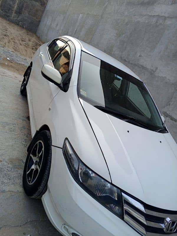 Honda City Aspire 2011 4