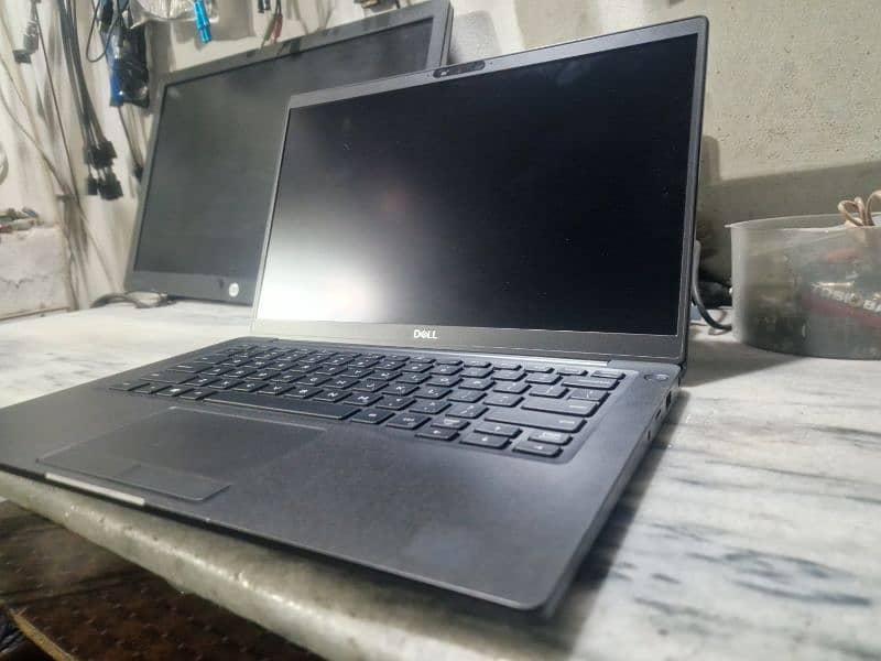 DELL LATITUDE E7400 I5-8TH GEN 8GB RAM 256GB SSD 6