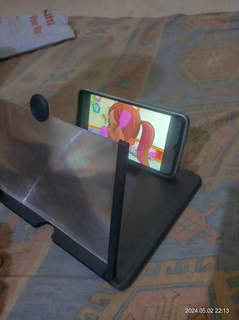 Smartphones Screen enlarger 4