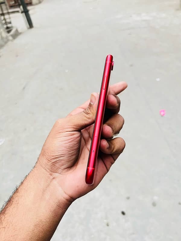 iPhone xr 2