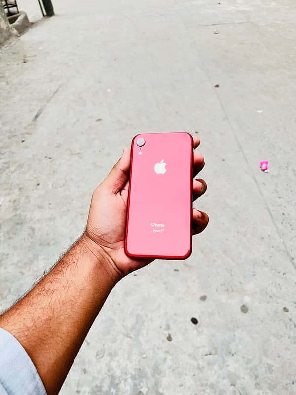 iPhone xr 3