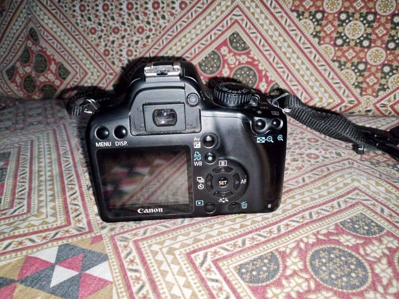 Canon 1000D with 28 80mm lens 2