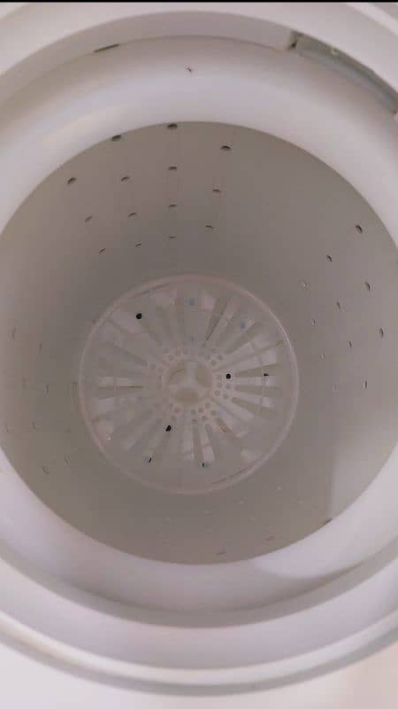 Top Quality Haier Dryer in 10/10 Condition 3