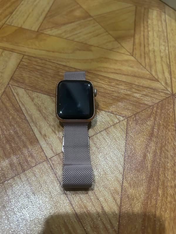 Apple watch 1