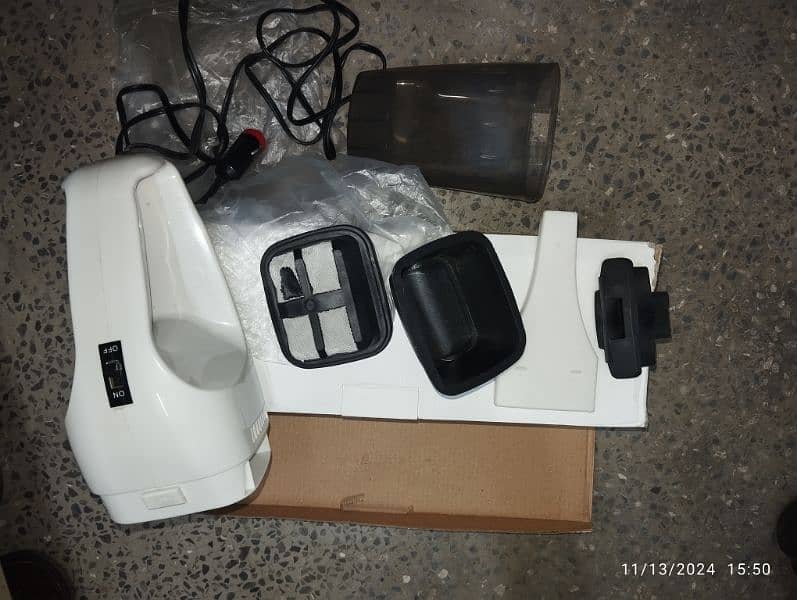 Car Vacuum cleaner 12V. 1