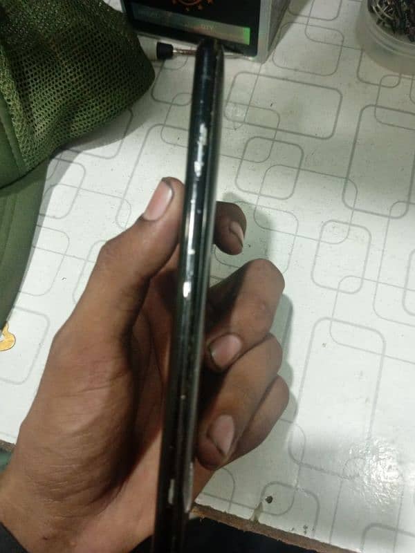 XPERIA XZ3 (PANNEL) FOR SALE 1