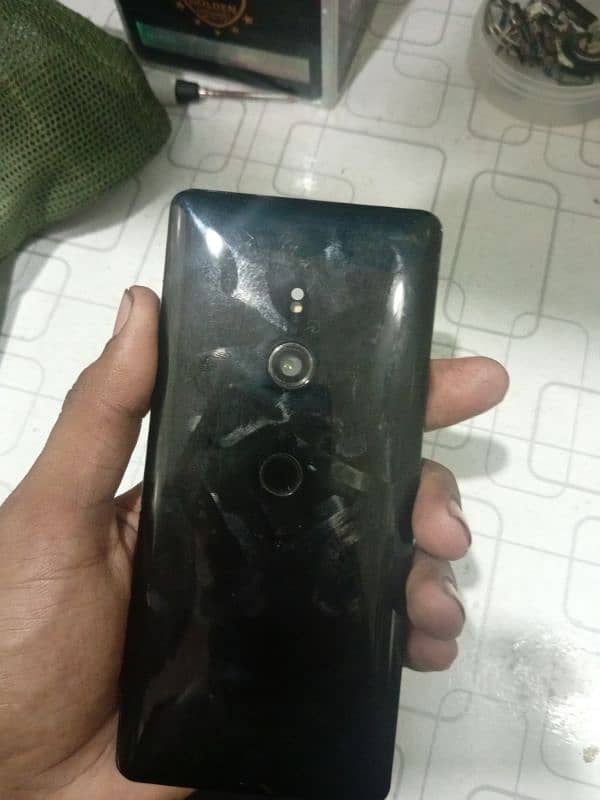 XPERIA XZ3 (PANNEL) FOR SALE 2