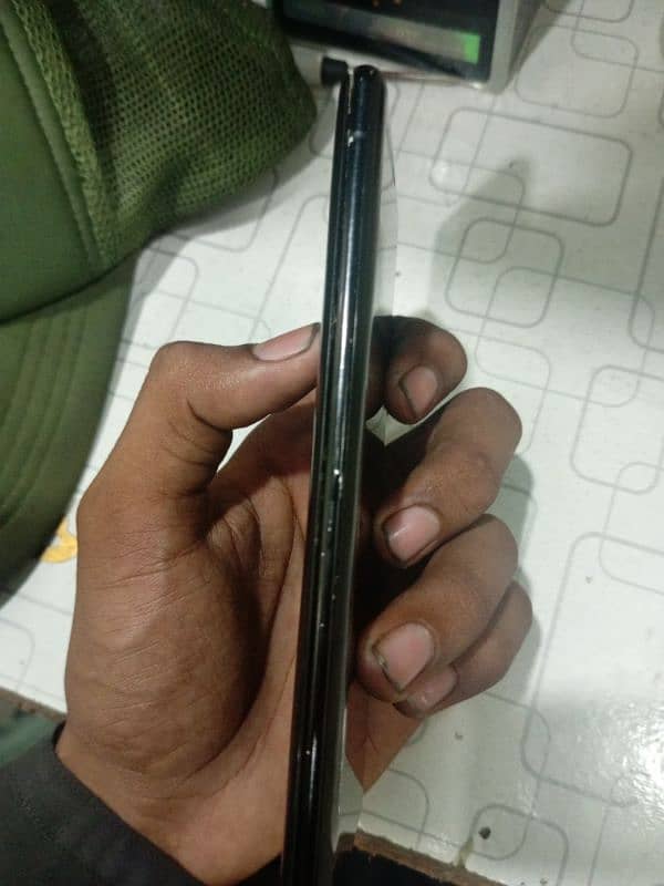 XPERIA XZ3 (PANNEL) FOR SALE 3