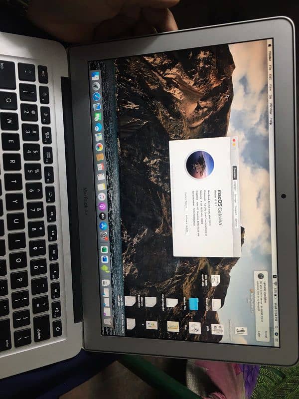 Apple MacBook 4