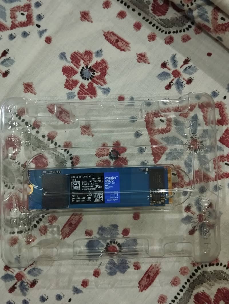 Western Digital SN570 1 TB SSD NVME 1