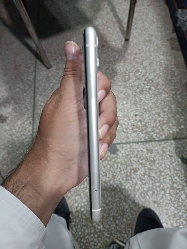 iphone 11 pta approved 4