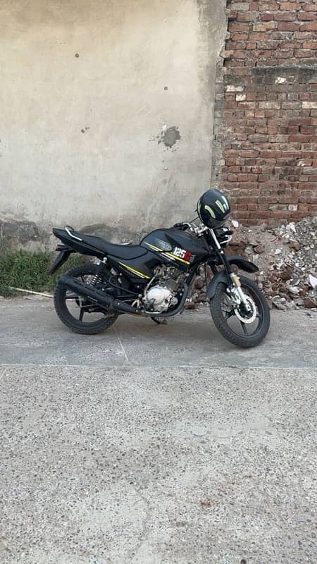 Yamaha Ybr 125 2022/23 Model All punjab Number laga hoa 0