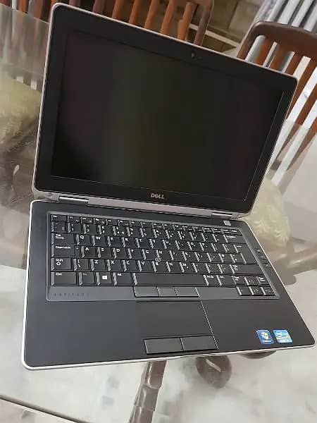 Dell Laptop 0