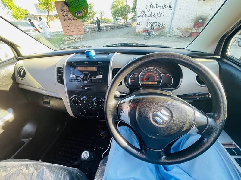 Suzuki Wagon R 2019 9