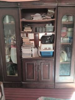 selling cupboard and divider