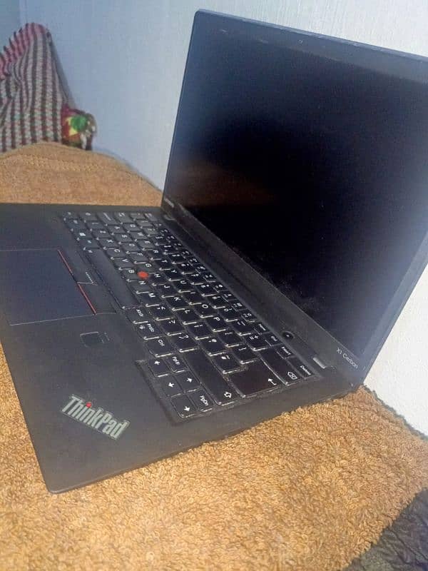 Lenovo i5 7th 0