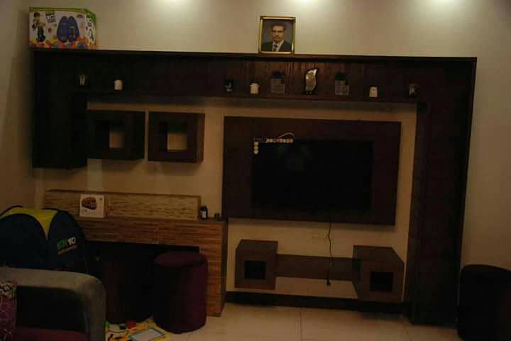 01 Kanal Slightly Used Well Maintained Like Brand New Modren Designe Bungalow For Sale In DHA Phase-4 Near To Park 18