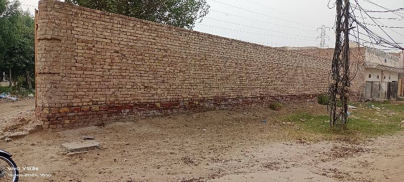 10 marla corner plot for sale on main Road Hussain abad. 2