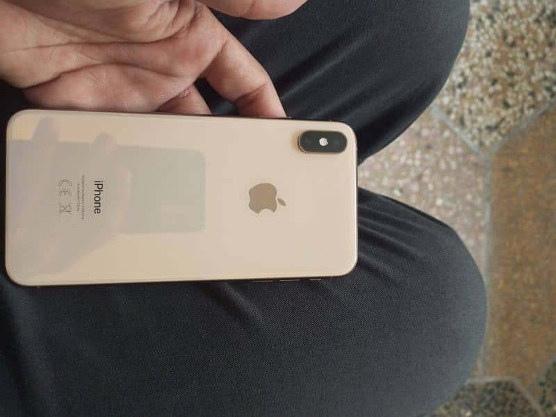 IPHONE XS MAX NON PTA 4