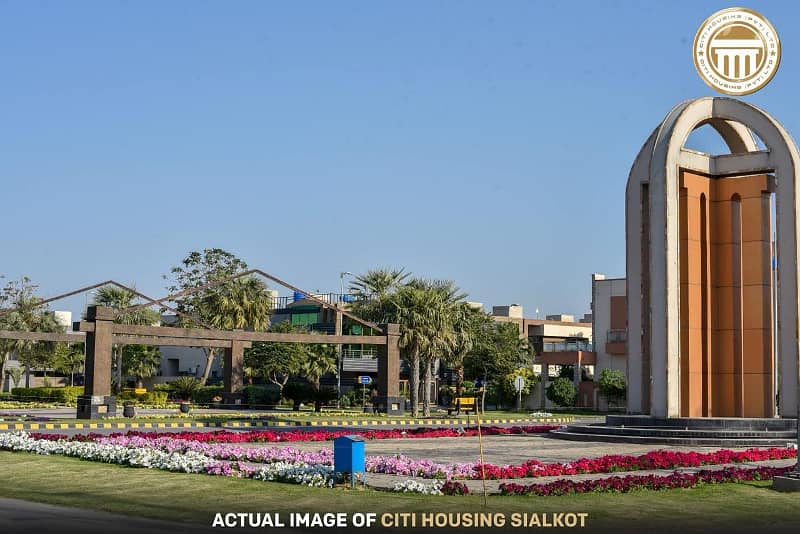 10 Marla Hottest Location Plot For Sale In Citi Housing Sialkot. 1