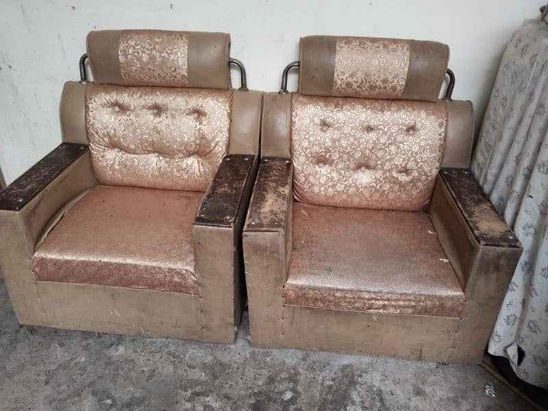 Sofa set available 5