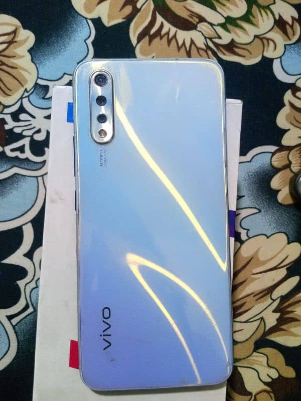 vivo s1 4/128 with box 0308692022 3