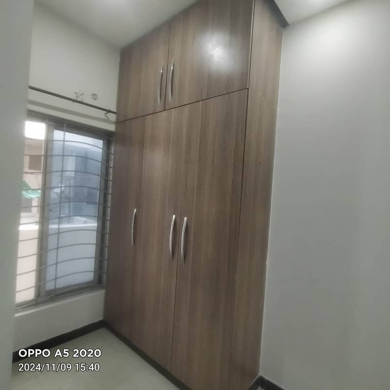 Upper Portion 3 Bed 8 Marla Available For Rent in E-11/1 Islamabad 10