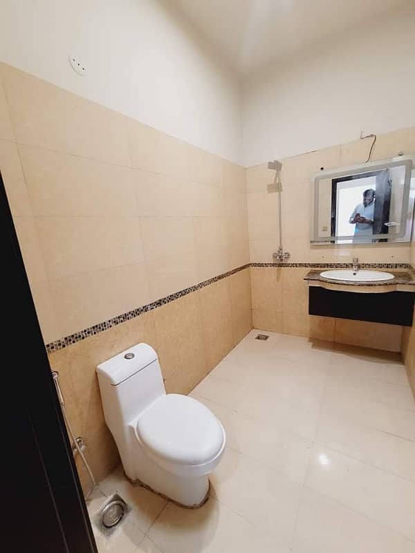 8 Marla House For Rent In Bahria Town Lahore 14