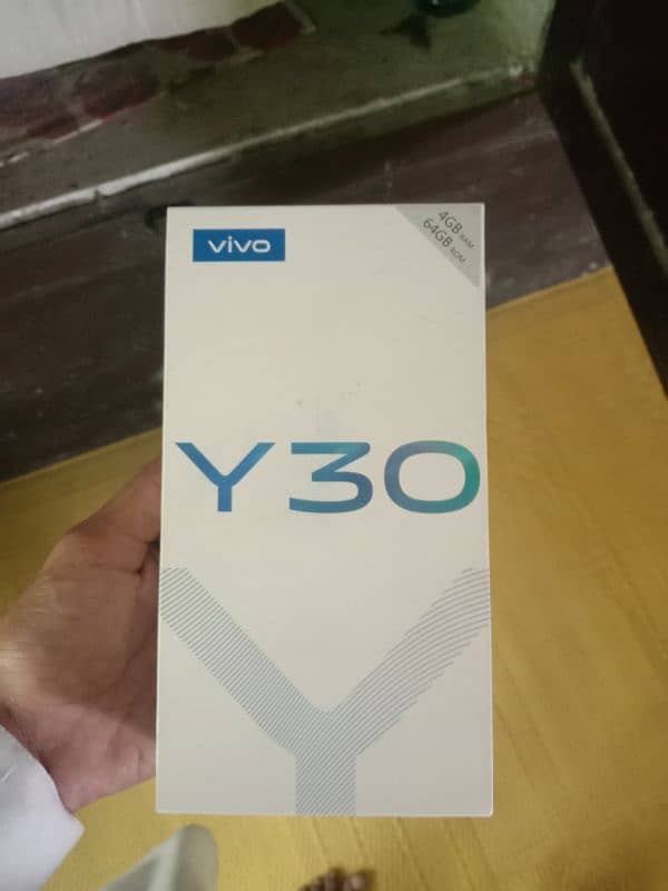 vivo y30 4 / 64 4