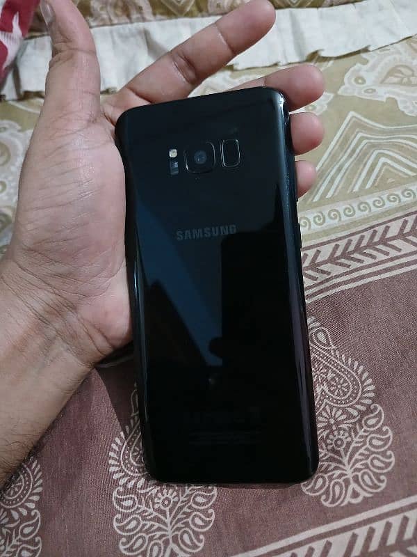 Samsung Galaxy S8 plus 4