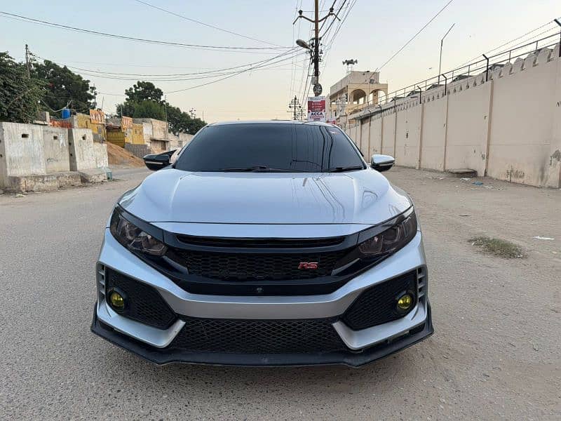 Honda Civic Oriel 2018 13