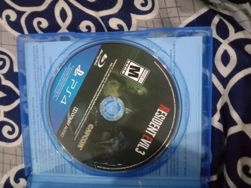 Resident Evil 3, Uncharted Ps4,Ps5 4