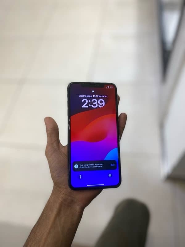 iPhone xsmax non  factory unlock 0