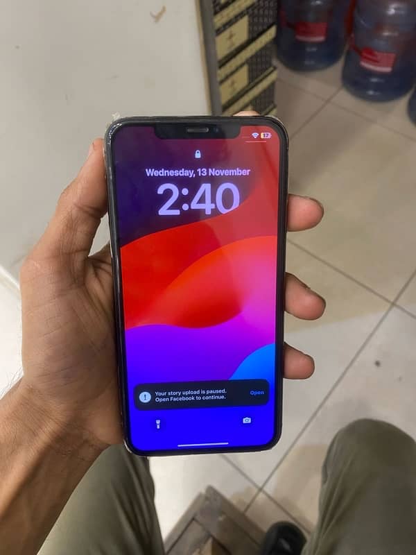 iPhone xsmax non  factory unlock 1