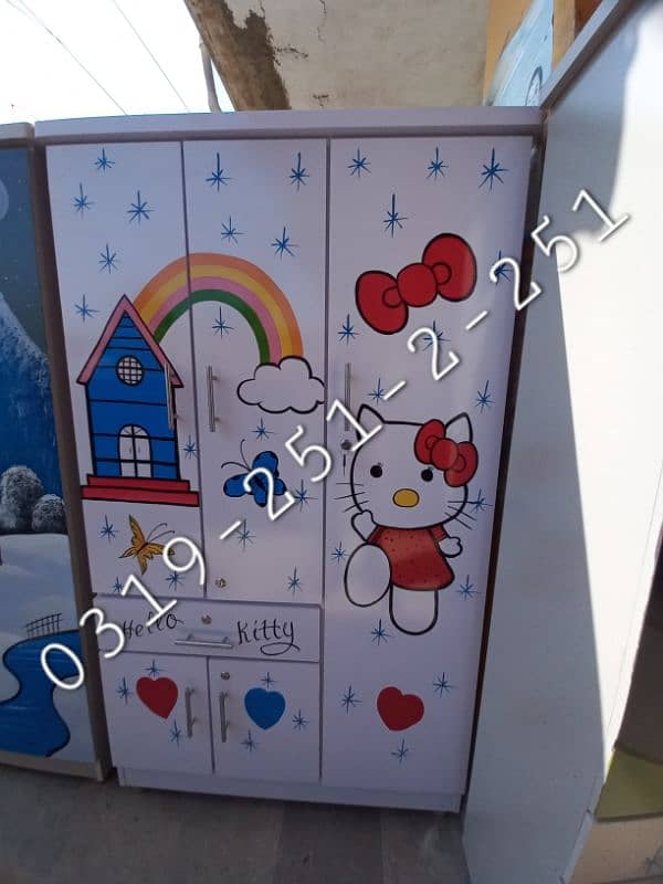 kids wardrobe size 3.5x6 feet 2