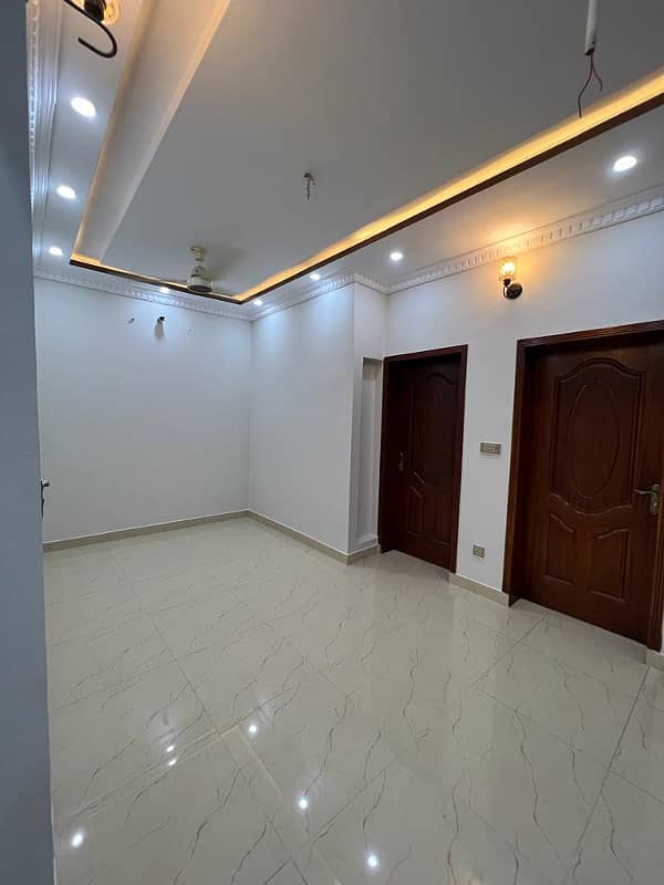 5 Marla Beautiful House Available For Sale In Low Budget 8