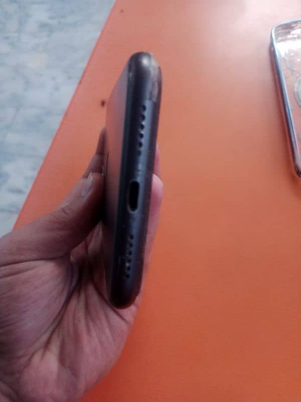 iPhone 11 for sale water pack battery service face  ID working 5