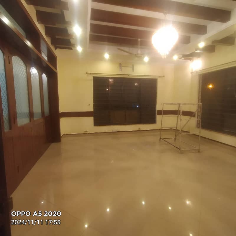 Ground Portion 10 Marla 3Bed Available For Available For Rent in E-11/4 Islamabad 2