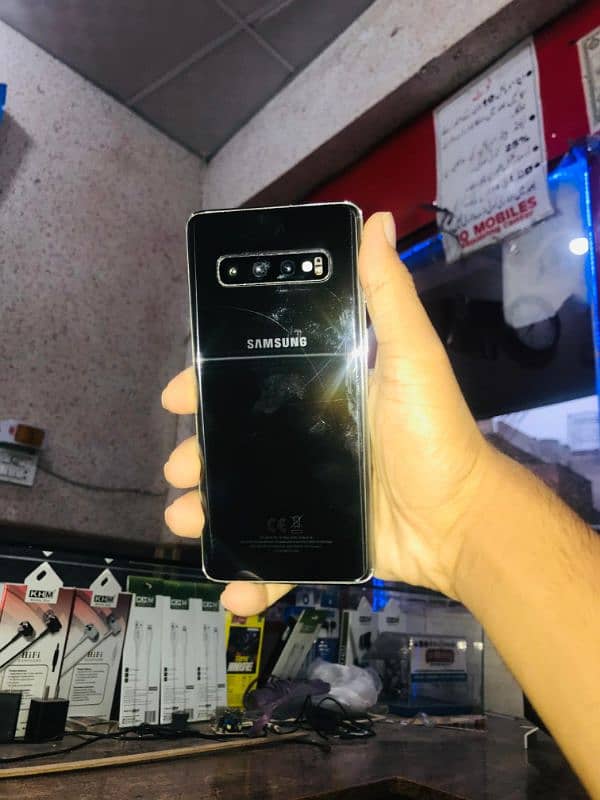 Samsung s10 8 gb 128 gb 03348386245 whatsapp 3