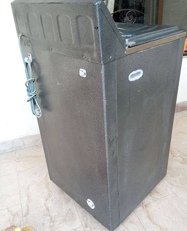 Full Size Steel Body Washing Machine 7