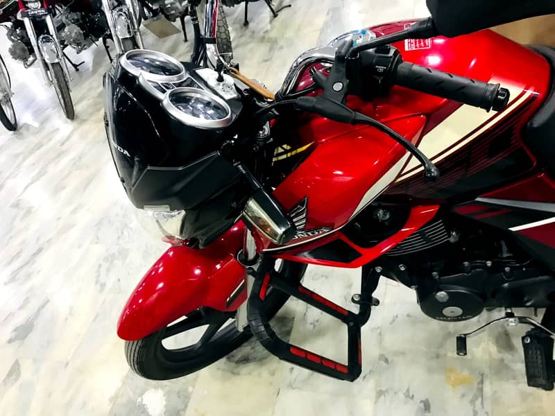 Honda CB 150F 2023 10